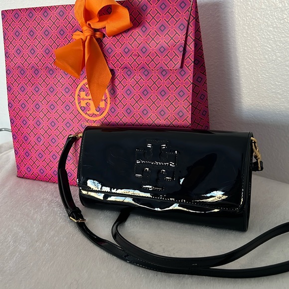 Tory Burch Handbags - Tory Burch crossbody / clutch